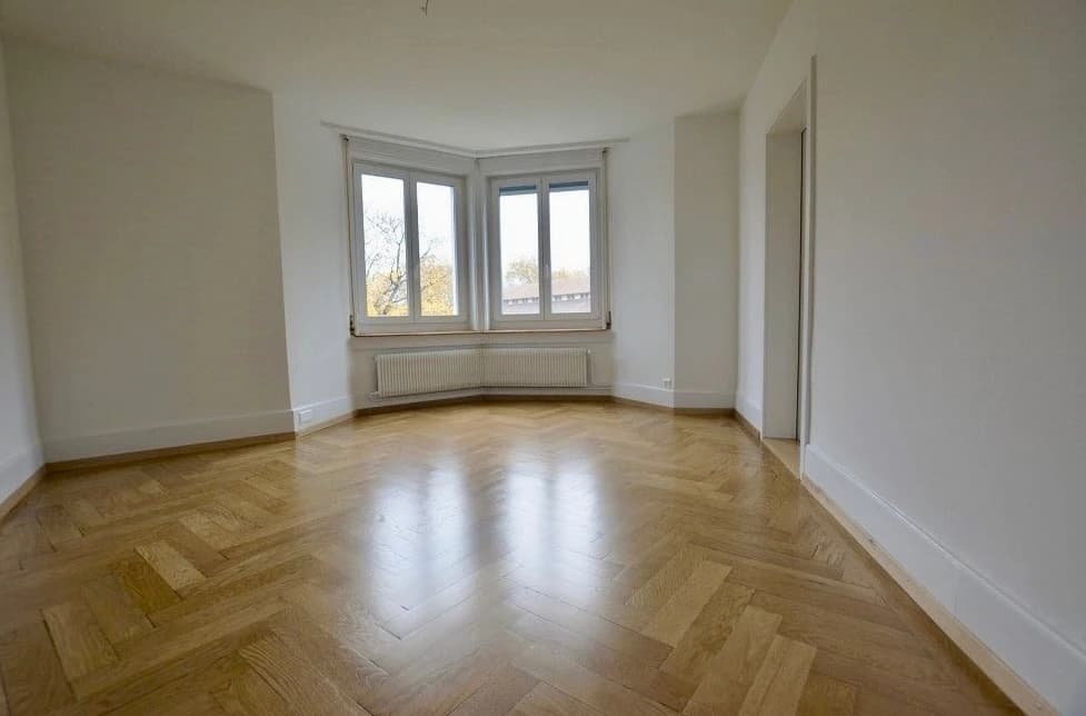 Schöne 4-Zi-Altbauwohnung im Breitsch - 3