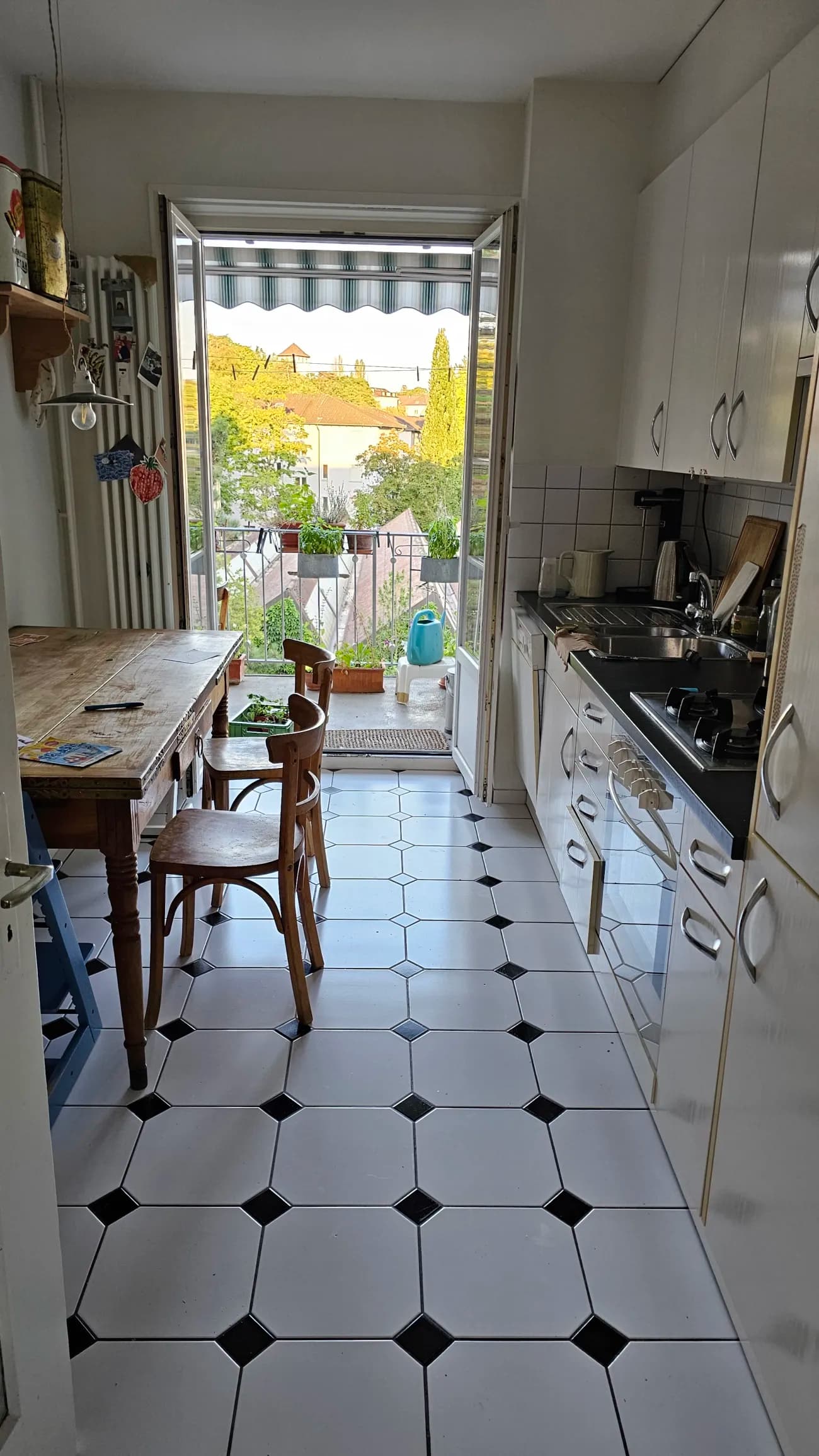 Zwischenmiete möbilierte 3-Zi Wohnung November 26 - Februar 27  / Furnished 3-Room Apartment for Sublet – Basel Breite - 3