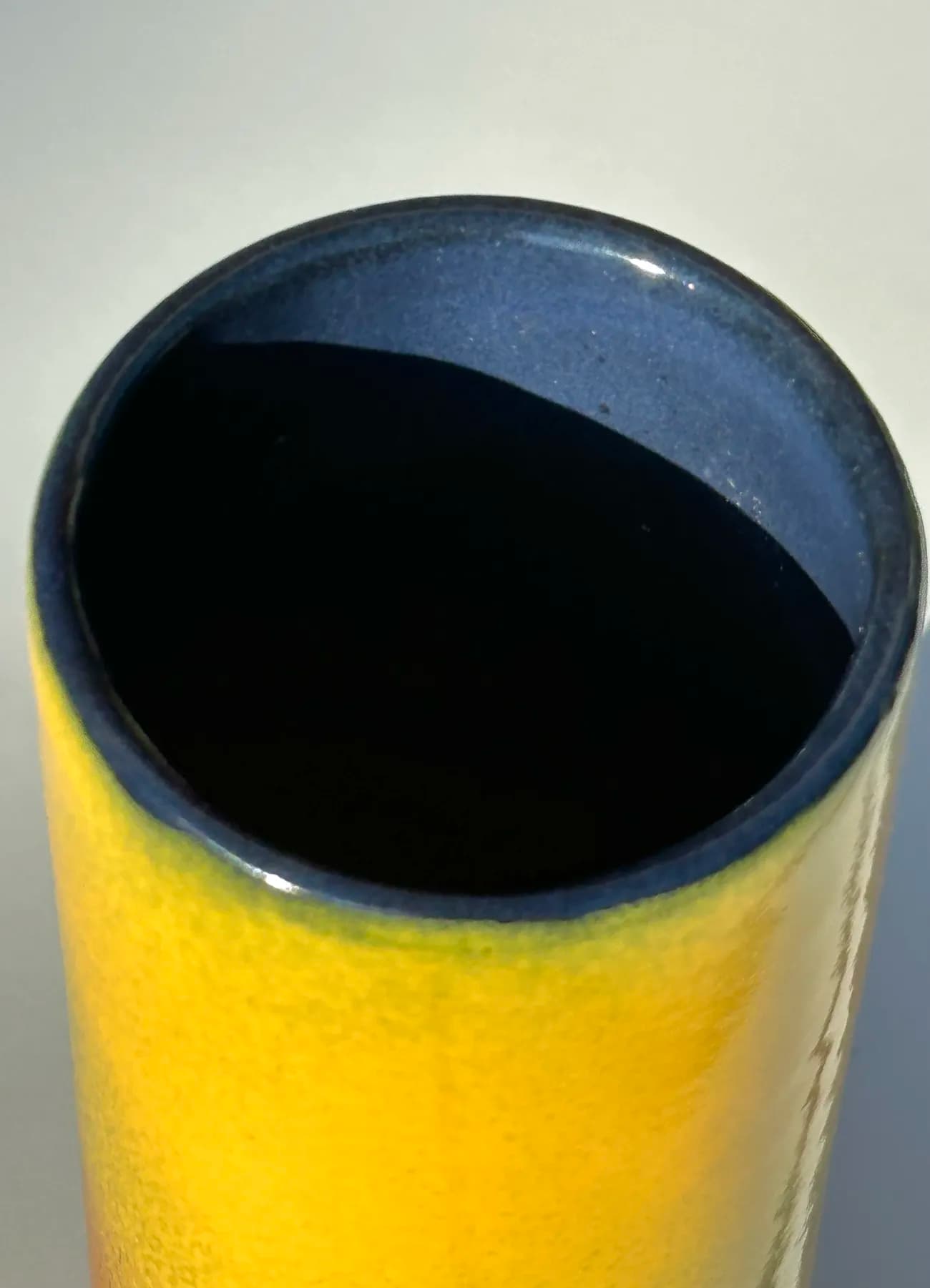 Vase, schlicht orange-gelb. Vintage, Mid-Century, Brutalistisch - 2