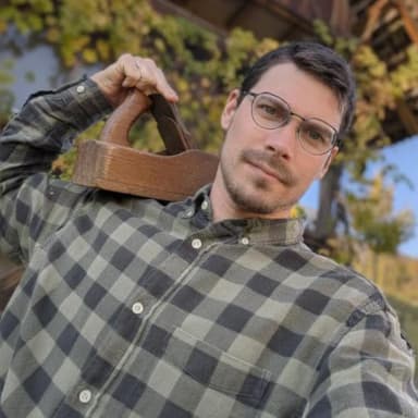 Profile photo of - Benjamin