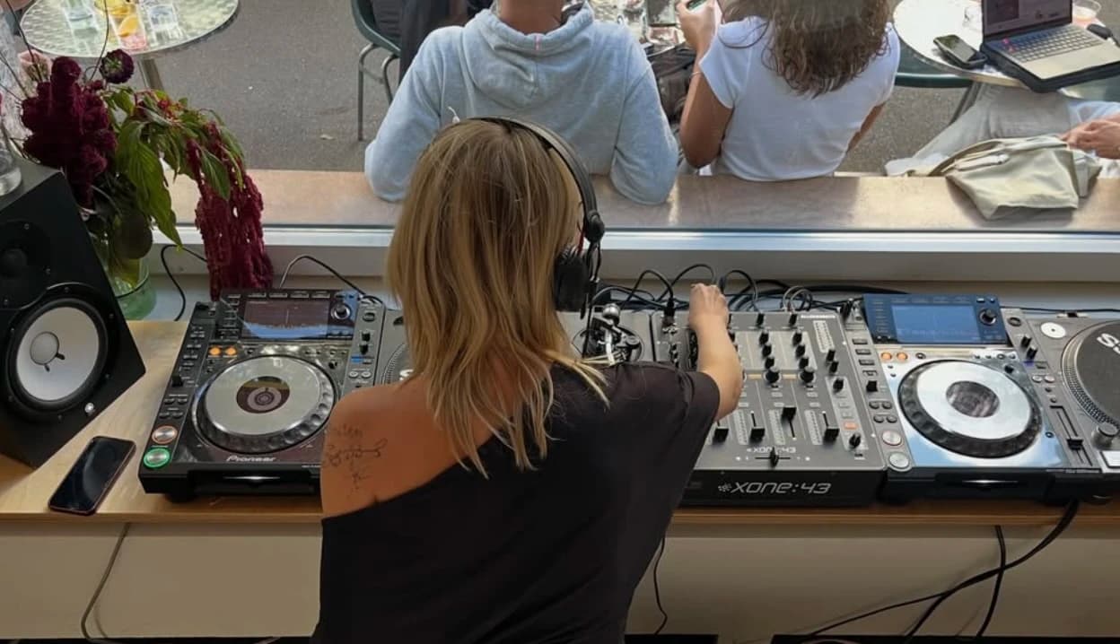 Amiamo Summer Closing