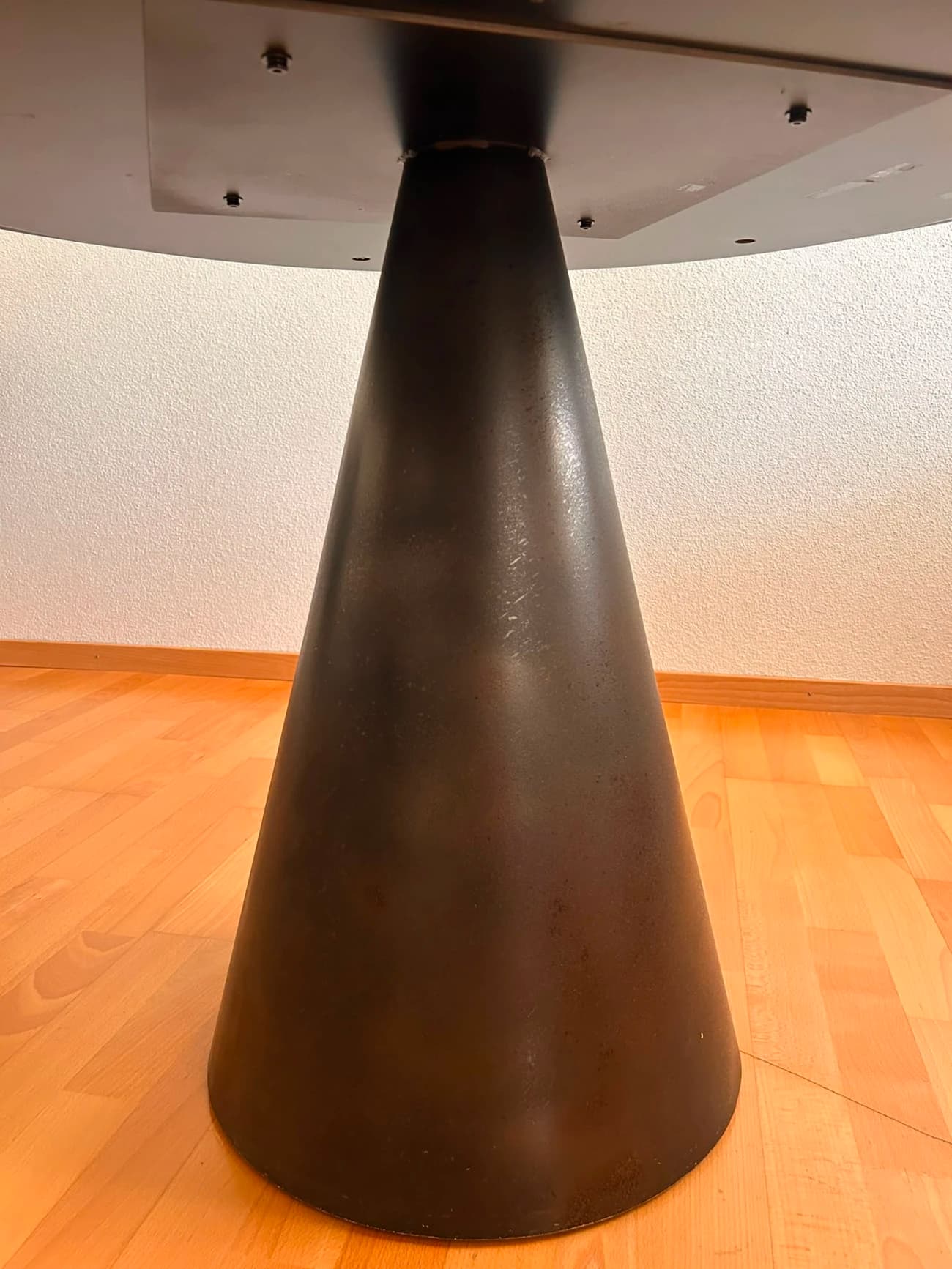 Metall-Tisch dunkelbraun, Ø 120 cm - 3