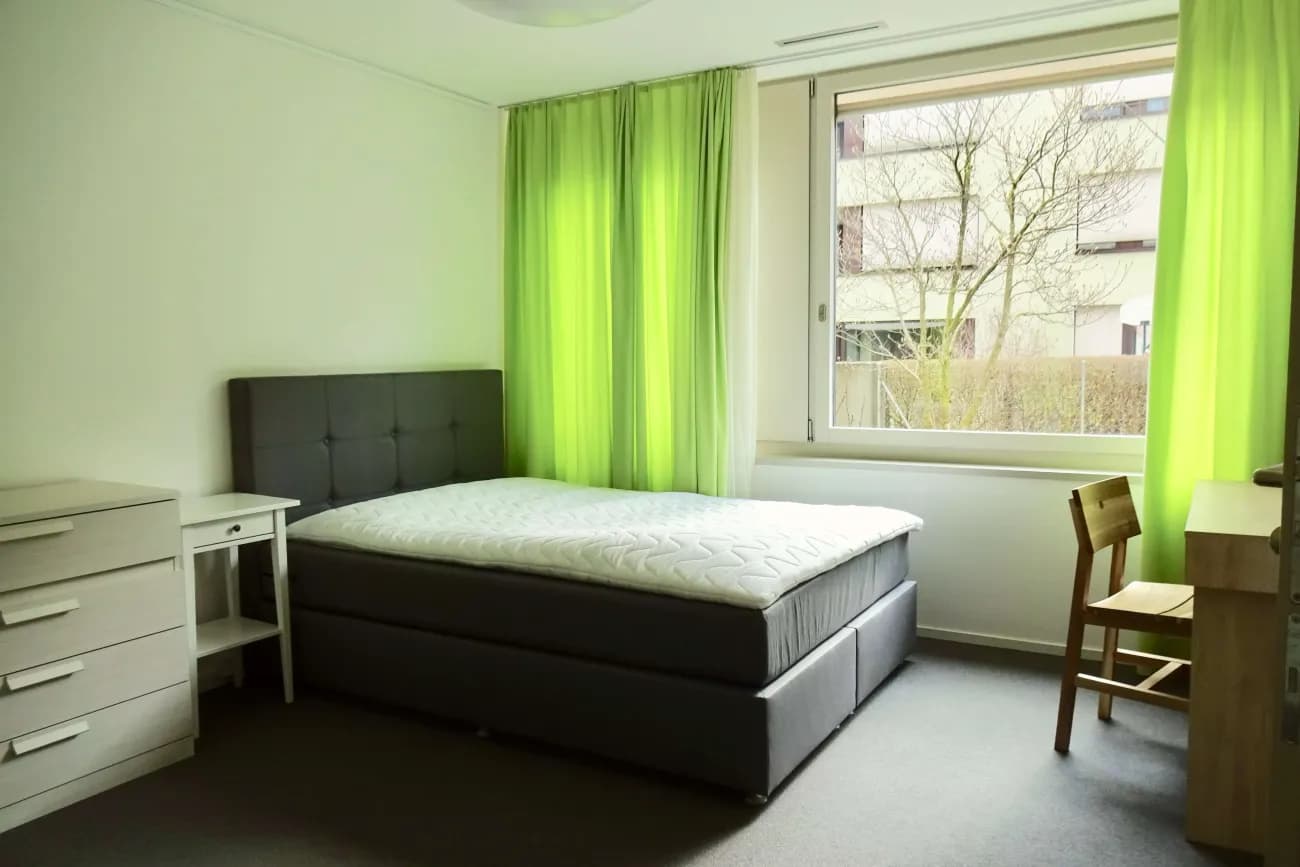 Chambre privée en colocation – Zürich (18 m²) - 1