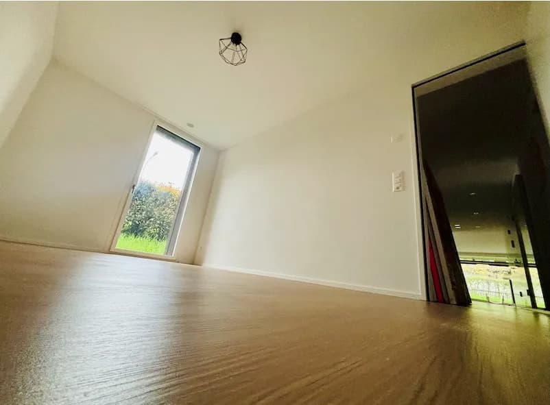 BEAUTIFUL MODERN SPACIOUS ZEN WG - 2