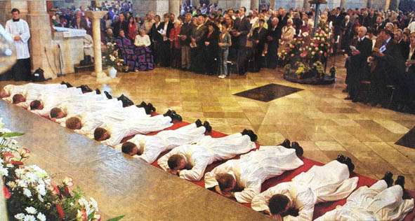 Bezahlt hier eigentlich noch jemand Kirchensteuern?