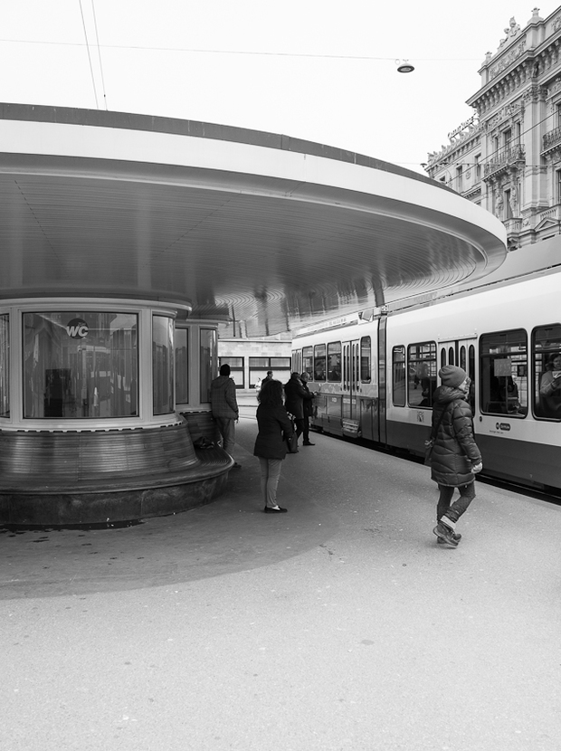 Ron kuratiert deine Ausstellung in der Photobastei