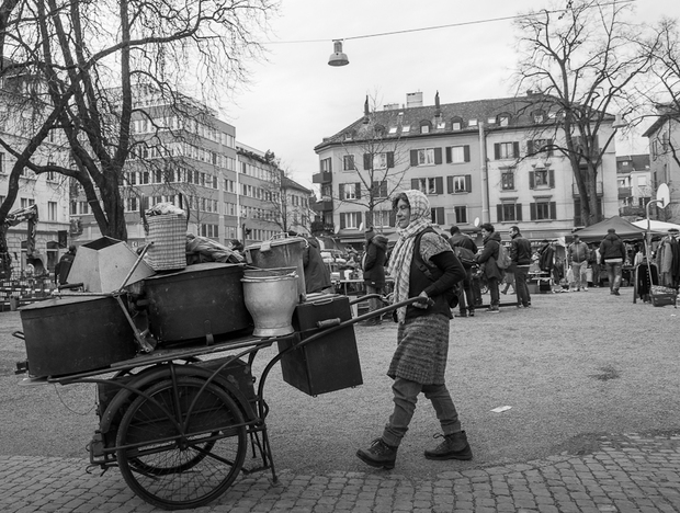 Ron kuratiert deine Ausstellung in der Photobastei