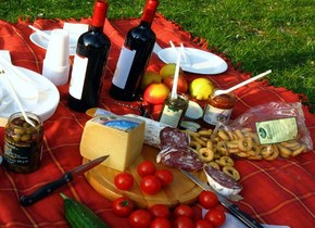 Ein bisschen Frühling: Apéro in der Abendsonne