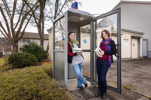 Nicht-Telefonieren in der Telefonzelle