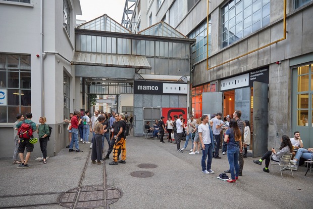 Découvre les plus belles galeries d'art de Genève