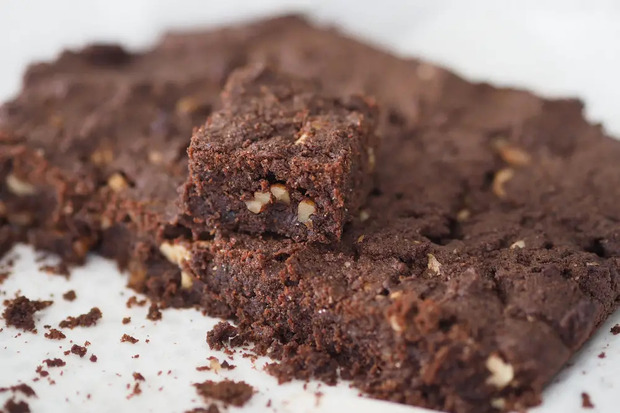 Gesunde Brownies mit schwarzen Bohnen