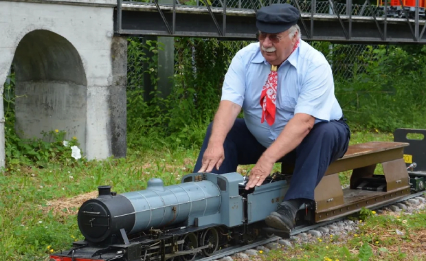 Inspiriert von: Norbert Toldo, Vereinspräsident des...