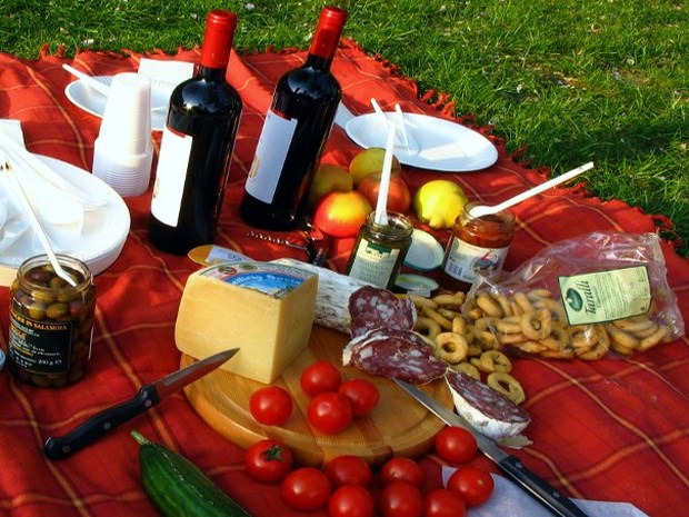 Ein bisschen Frühling: Apéro in der Abendsonne