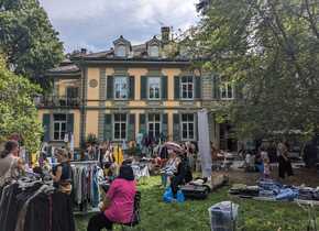 Flohmi im Hinterhof des Quadrat in Zollikofen