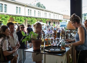 ZEUGHAUS-MARKT - Grosses Finale