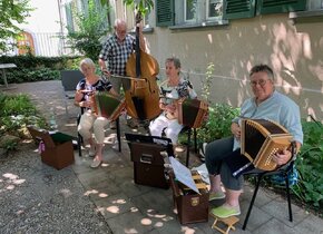 Musig i dä Beiz mit der Schlosskappelle