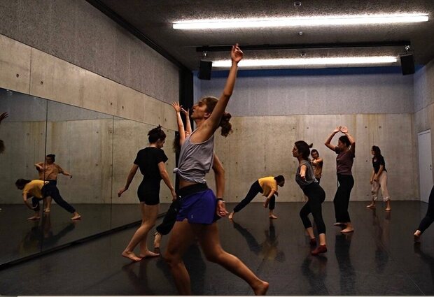 Contemporary Dance & Improvisation (06.09 - 20.12)...