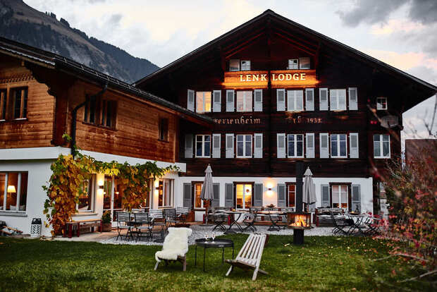 YOGA WOCHENENDE LENK LODGE – JUNI 2025