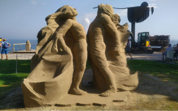 - Sandskulpturen Festival