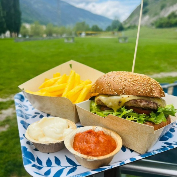 SIERRE: les joies de l’été à La Buvette au bord de l’eau