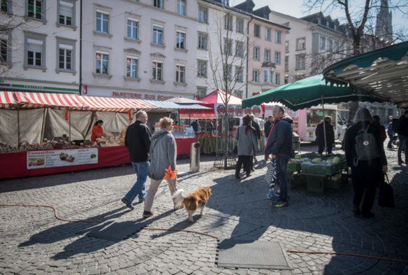 Ruhe trifft Freundlichkeit: Am Wochenmarkt