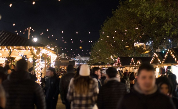 GENEVE: Un marché de Noël au fil de l’eau