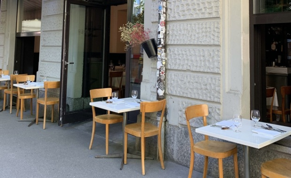 Cidre und Schnitzelbrot