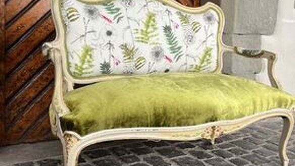 Antikes Florentiner Sofa im Stil Renaissance