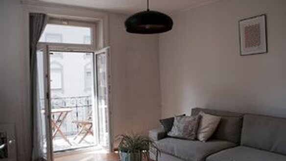 Short-term rental in central location: charming flat (2 rooms)