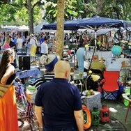 Flohmarkt am Bürkliplatz, Zürich