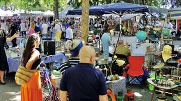 Flohmarkt am Bürkliplatz, Zürich