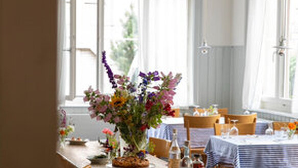 Feiern Sie Ihr Weihnachtsessen in unserem wunderschönen Saal in der Osteria del fiore