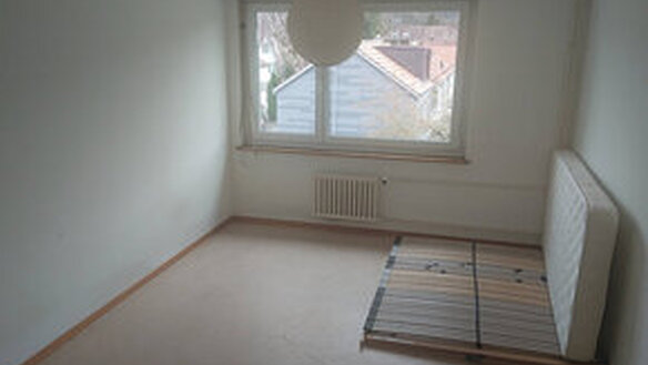 Zimmer in 2er WG, CHF 700.-