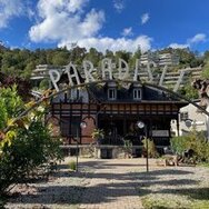 Zentrale Loftwohnung mit Gartenanteil im Paradisli