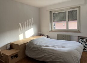 schöne möblierte 2-Zimmer Wohnung mit 2 Balkonen