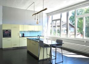 Wunderschöne 250m2 Loft mit 3 Zimmern//Wohnen und...