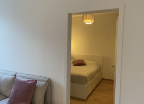 2-room flat in Niederdorf available to sublet from May 1