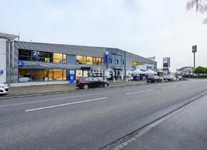 Vielseitig nutzbare Lagerfläche mit guter Verkehrsanbindung