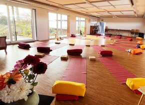FRAUENSONNTAG mit Yoga - Meditation - Natur