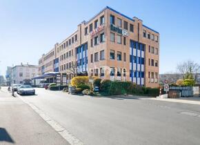 Bureaux idéalement situés à deux pas de la gare CFF de Prilly-Malley