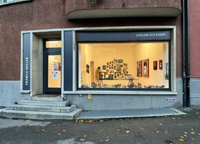 Attraktiver Ausstellungsraum im Monbijou