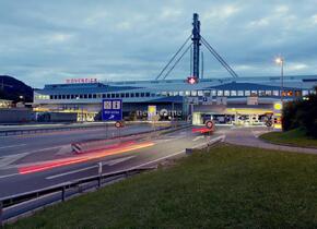 Lagerräumlichkeiten direkt an der A1