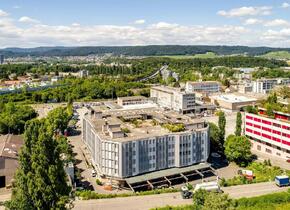 Letzte helle und renovierte Bürofläche von ca. 250 m2 im 4. OG