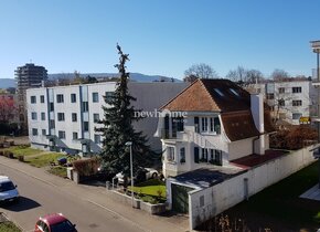 Schöne, helle 3-ZWG nähe Coop beim Dorfkern in Reinach