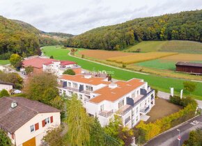 Top moderne Wohnung im Grünen