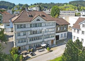 Wohnen - Arbeiten - Geniessen! Grosszügiges Mehrfamilienhaus an zen...