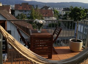 Bright 3.5 room apartment with view in Zürich Höngg for...