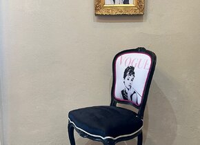 Audrey Hepburn - Stuhl Unikat