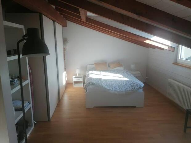 Top-floor to yourself, private bathroom/office/sofa from 30.09.2024