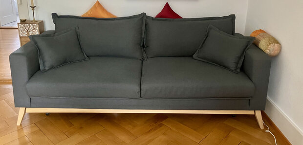 Ausziehbares Schlafsofa CHF 200